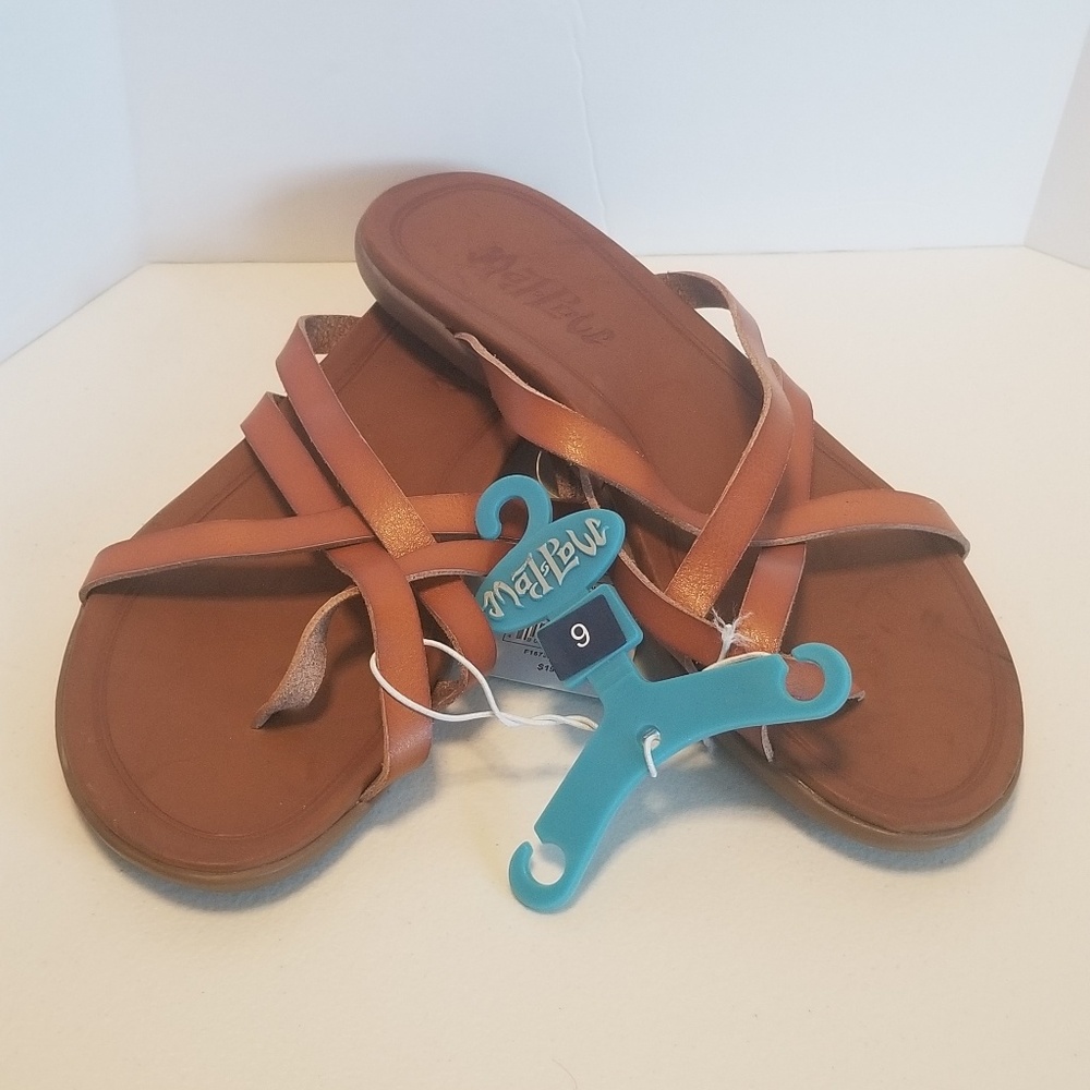 Durable Sandals Size 9